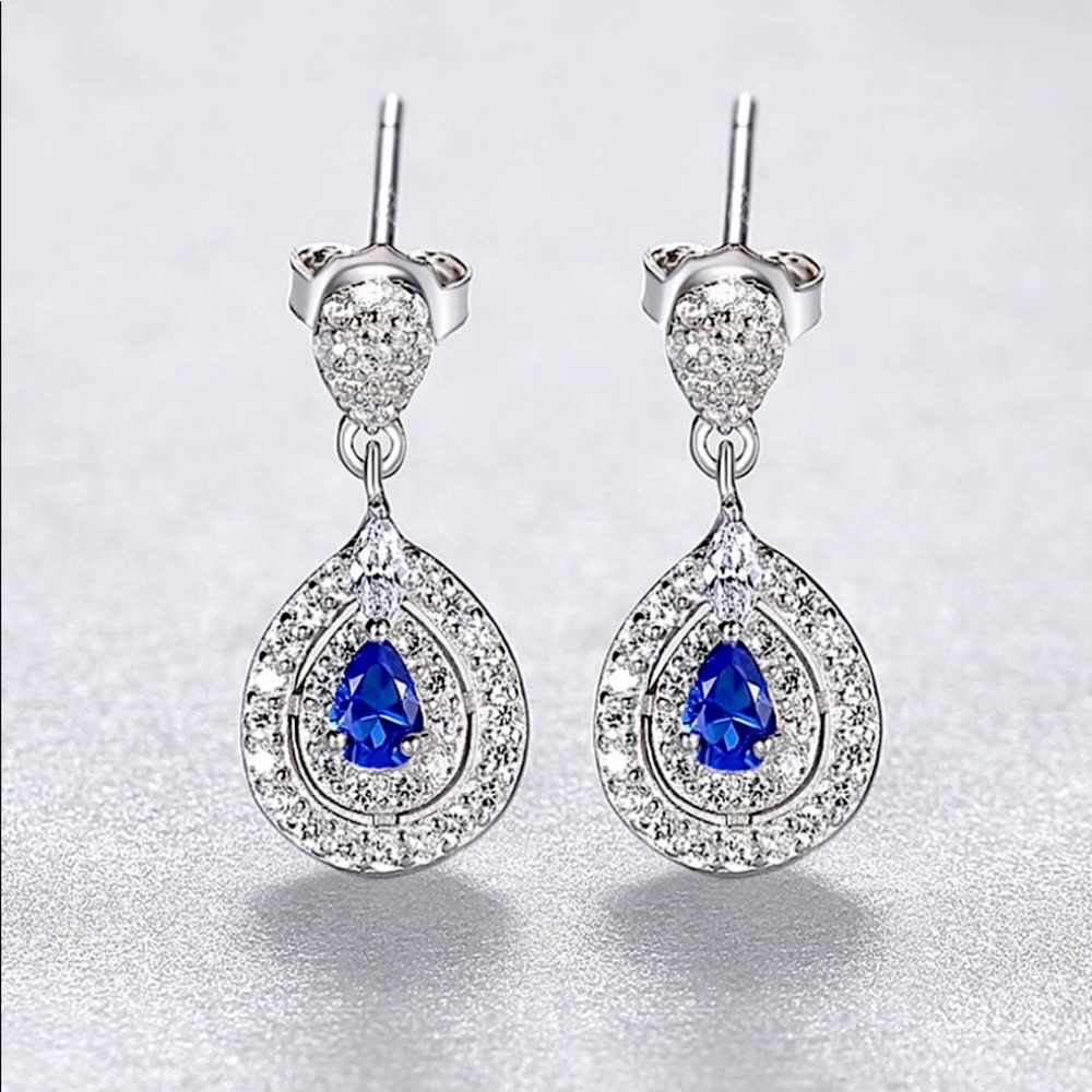 Silver Water Drop Dainty Drop Earring